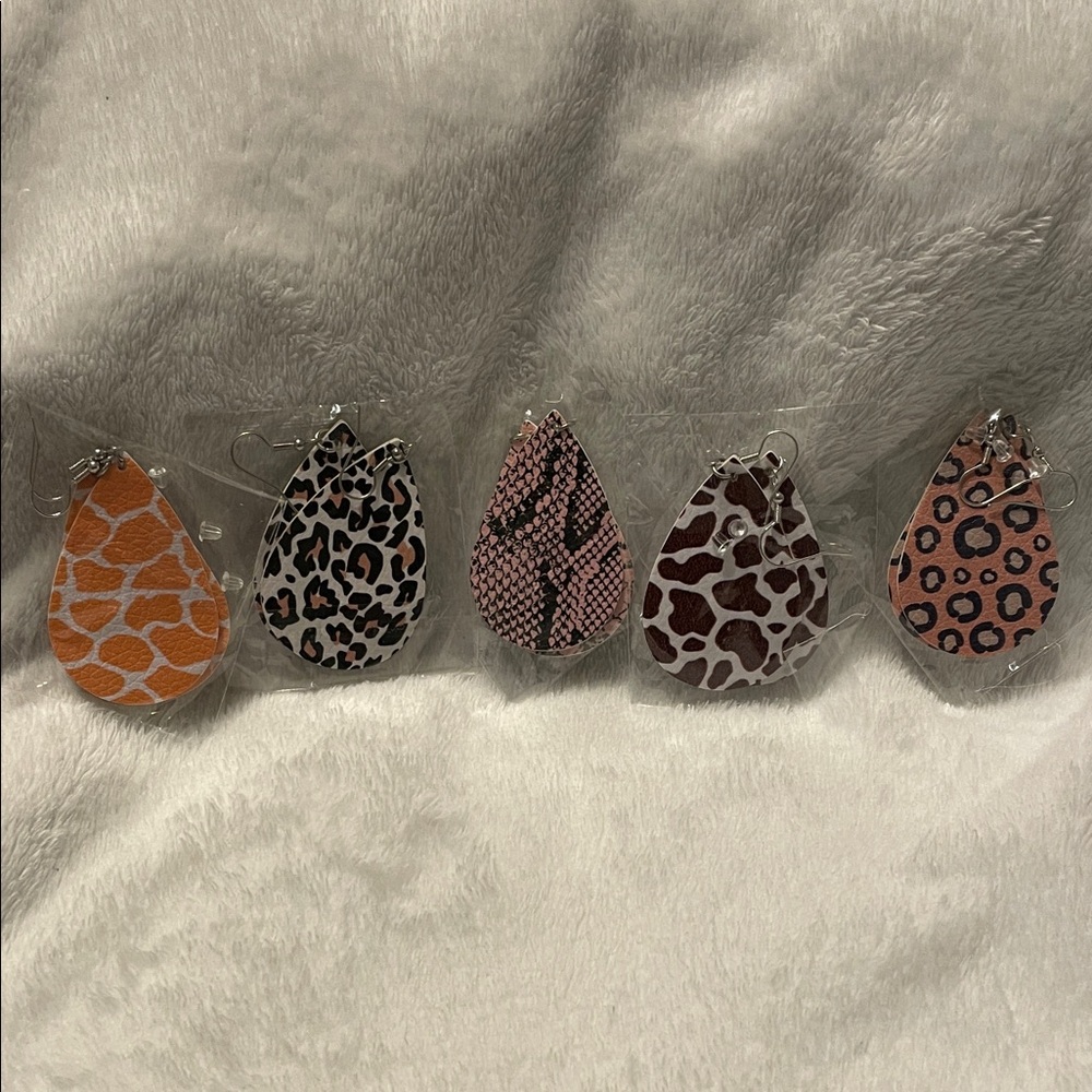 5 pair Animal Print Teardrop Earrings - Pink, Brown, Orange
